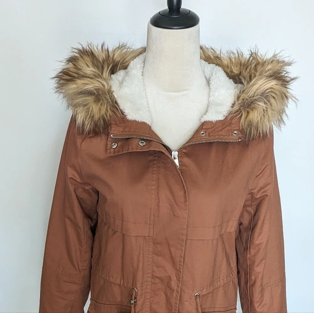 Love Tree Boutique Brown Faux Fur Trimmed Hood Sherpa Lined Jacket Coat Small - Picture 3 of 13